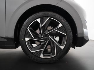 Lynk & Co 02