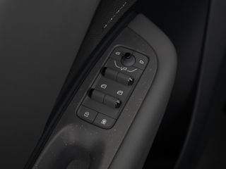 Lynk & Co 02