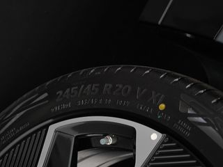 Lynk & Co 02