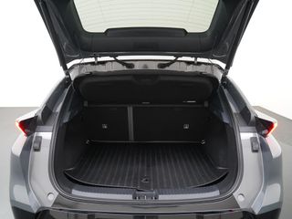 Lynk & Co 02