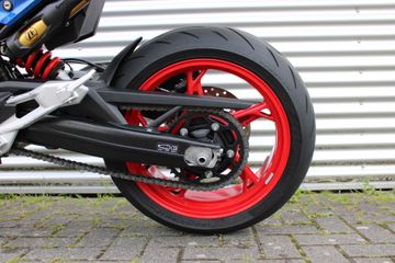 BMW F 900 R