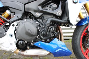 BMW F 900 R