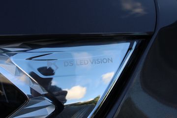 DS DS 7