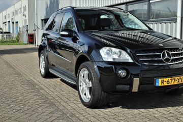 Mercedes-Benz M-Klasse