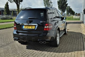 Mercedes-Benz M-Klasse
