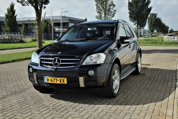 Mercedes-Benz M-Klasse