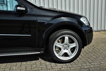 Mercedes-Benz M-Klasse
