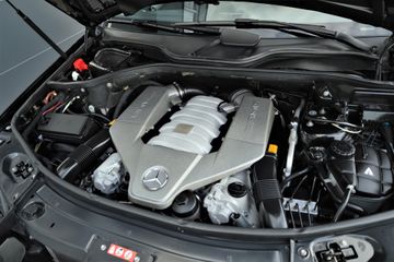 Mercedes-Benz M-Klasse
