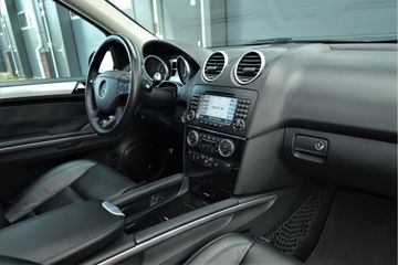 Mercedes-Benz M-Klasse