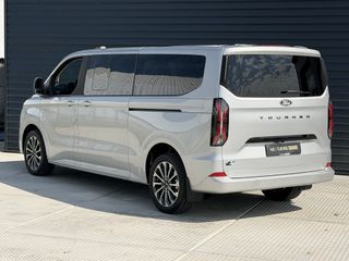 Ford E-Transit Custom