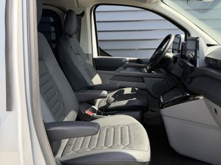 Ford E-Transit Custom