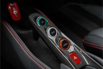 Ferrari F8 Tributo