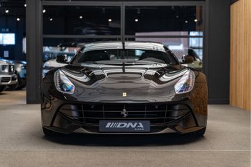 Ferrari F12