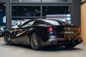 Ferrari F12