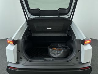 Toyota C-HR+