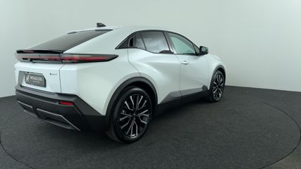 Toyota C-HR+