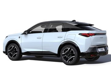 Peugeot e-3008