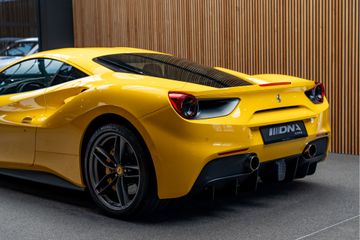 Ferrari 488