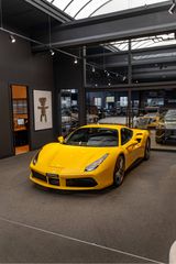 Ferrari 488
