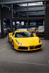 Ferrari 488
