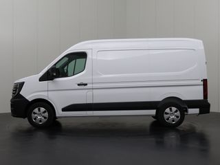 Nissan Interstar