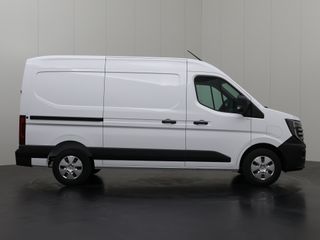 Nissan Interstar