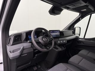 Nissan Interstar