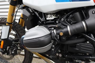 BMW R 12