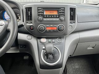 Nissan e-NV200
