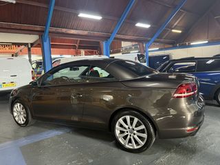 Volkswagen Eos