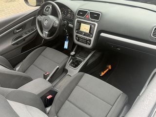 Volkswagen Eos