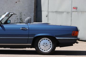 Mercedes-Benz SL