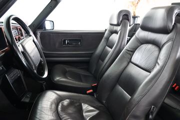 Saab 900