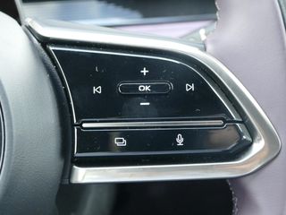 Mazda CX-6e