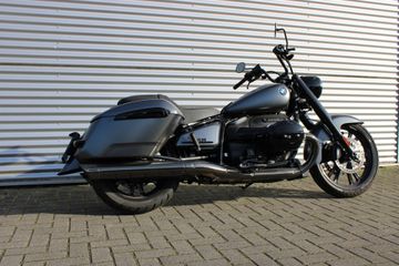 BMW R 18