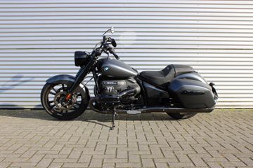 BMW R 18