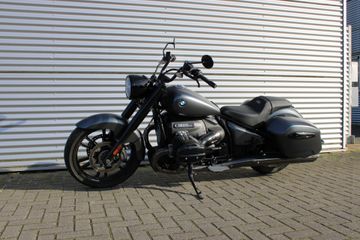 BMW R 18