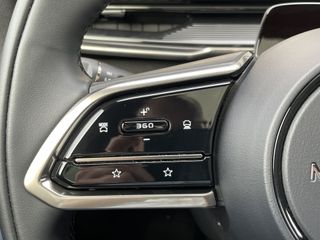 Mazda CX-6e