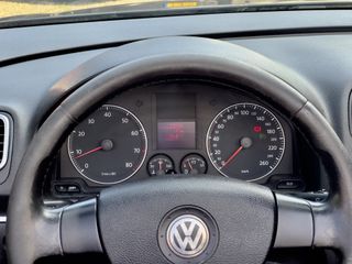 Volkswagen Eos
