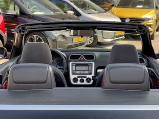 Volkswagen Eos