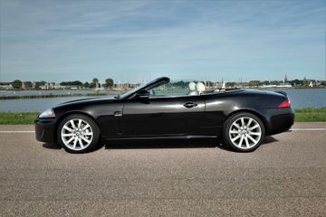 Jaguar XK