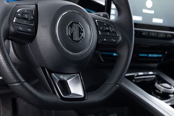 MG MG5