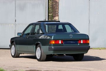 Mercedes-Benz 190