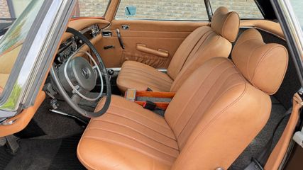 Mercedes-Benz SL
