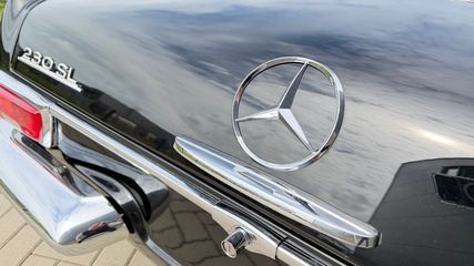 Mercedes-Benz SL