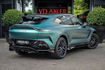 Aston Martin DBX