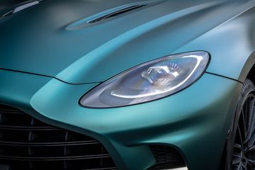 Aston Martin DBX