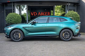Aston Martin DBX