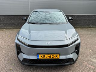 Toyota C-HR+