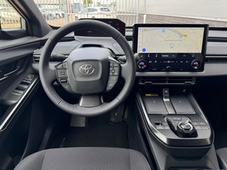 Toyota C-HR+
